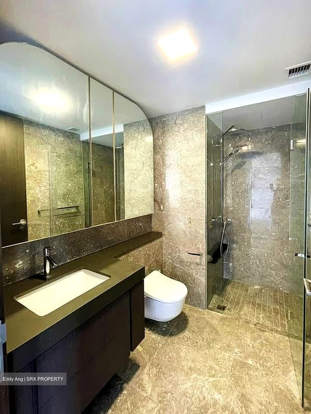 Avenue South Residence (D3), Apartment #569652541